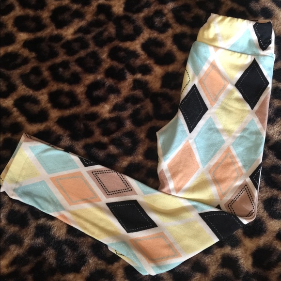 LuLaRoe girls leggings - Picture 1 of 4